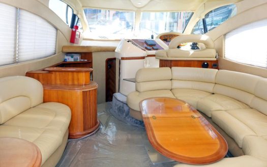 Azimut 50ft Yacht