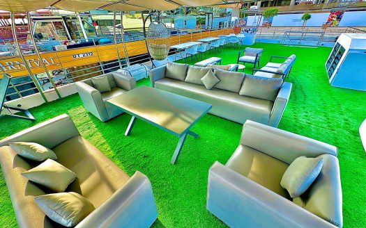 70ft Dream Houseboat