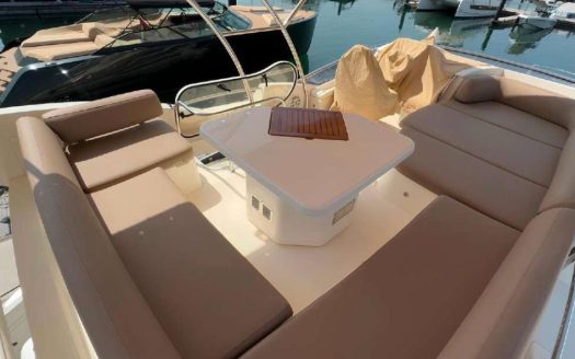 Luxury 52ft Milano Yacht