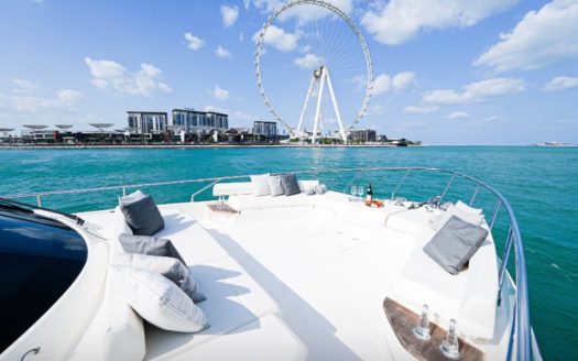 Luxury Fretti 670 Yacht