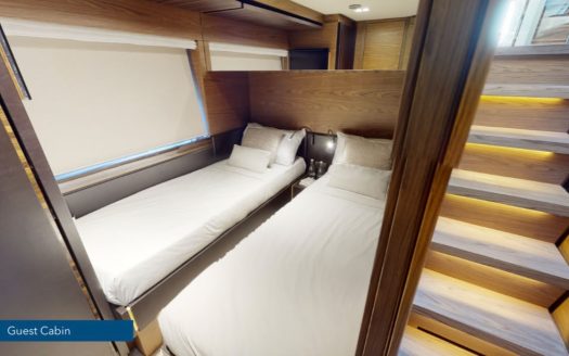 Luxury Fretti 670 Yacht